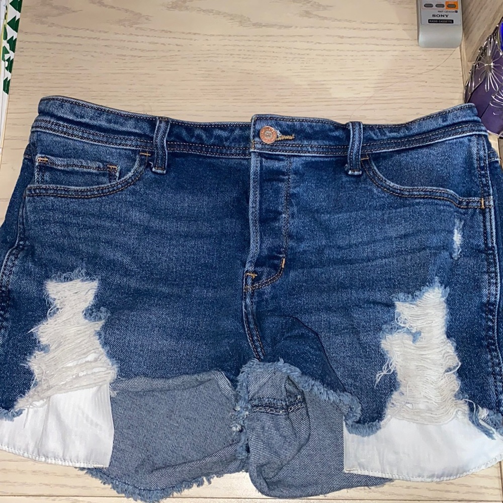 High Waisted Hollister Jean Shorts